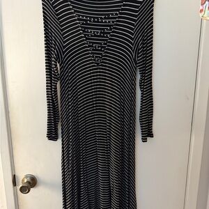 American Eagle Outfitters Black and White Long Sleeve Dress